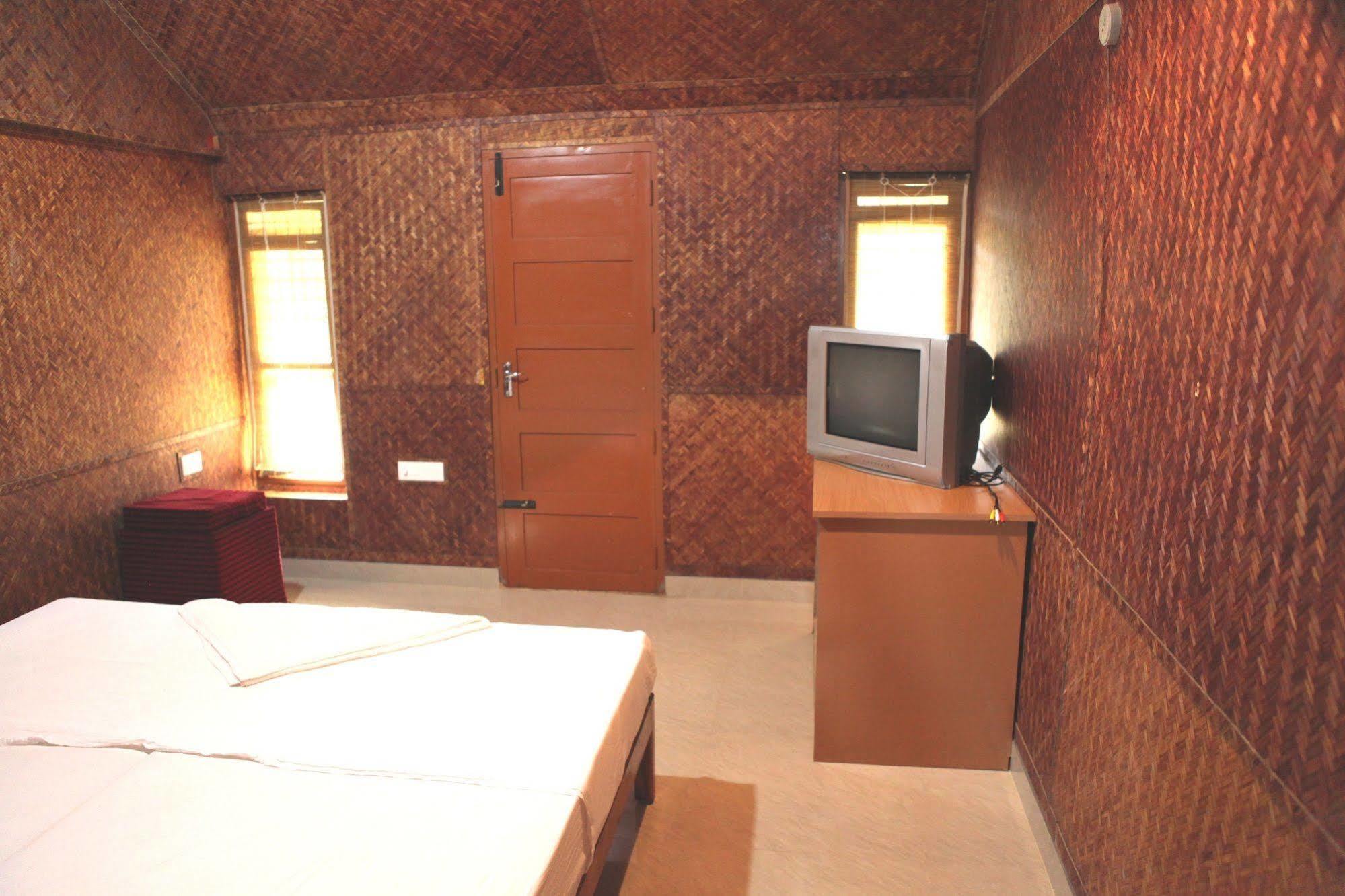 Savithri Inn Bamboo Cottages & Resorts Varkala Exterior photo