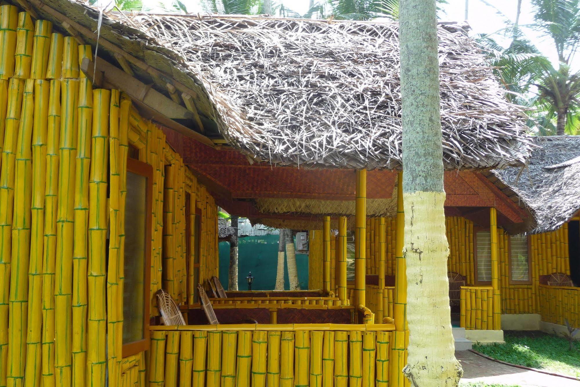 Savithri Inn Bamboo Cottages & Resorts Varkala Exterior photo