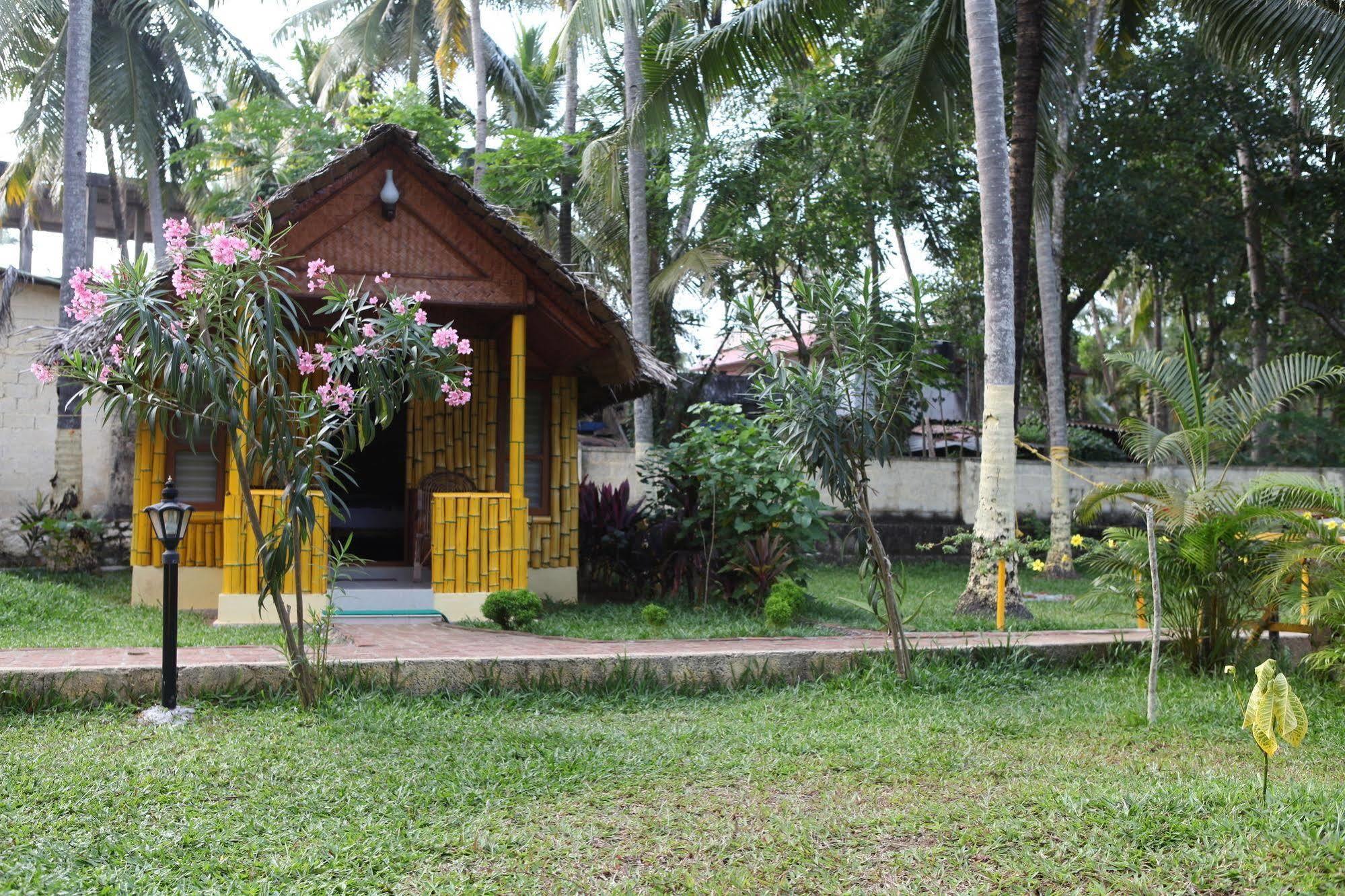 Savithri Inn Bamboo Cottages & Resorts Varkala Exterior photo